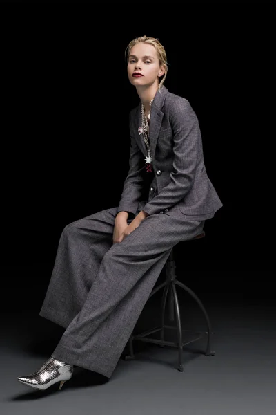 Look 12